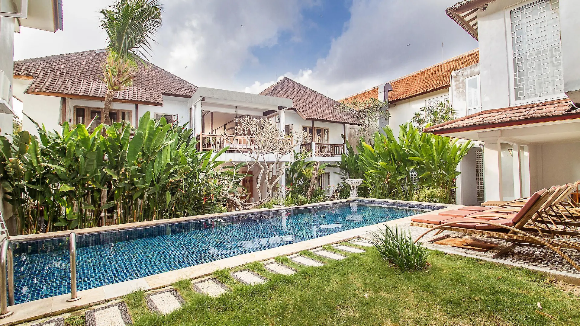 Abian Biu Mansion Hotel Dalung  Dalung (Bali)